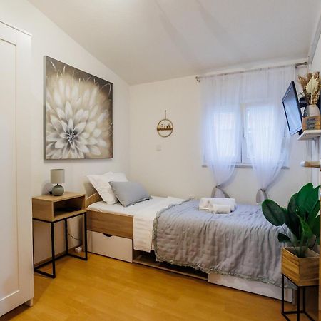 Apartman Marioeta Kastel Stari ภายนอก รูปภาพ