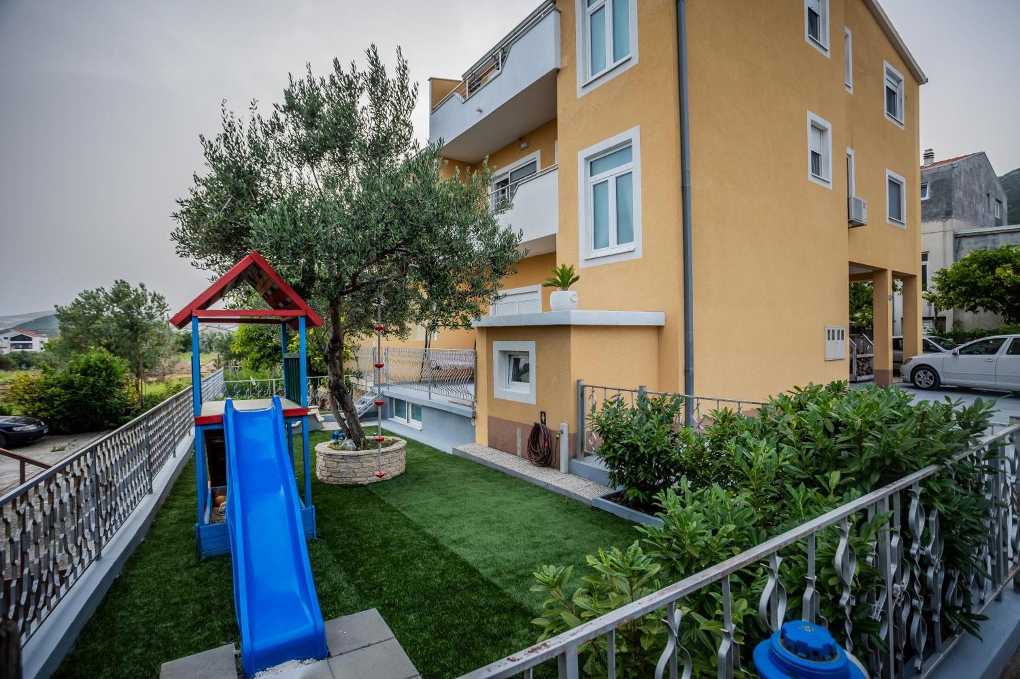 Apartman Marioeta Kastel Stari ภายนอก รูปภาพ