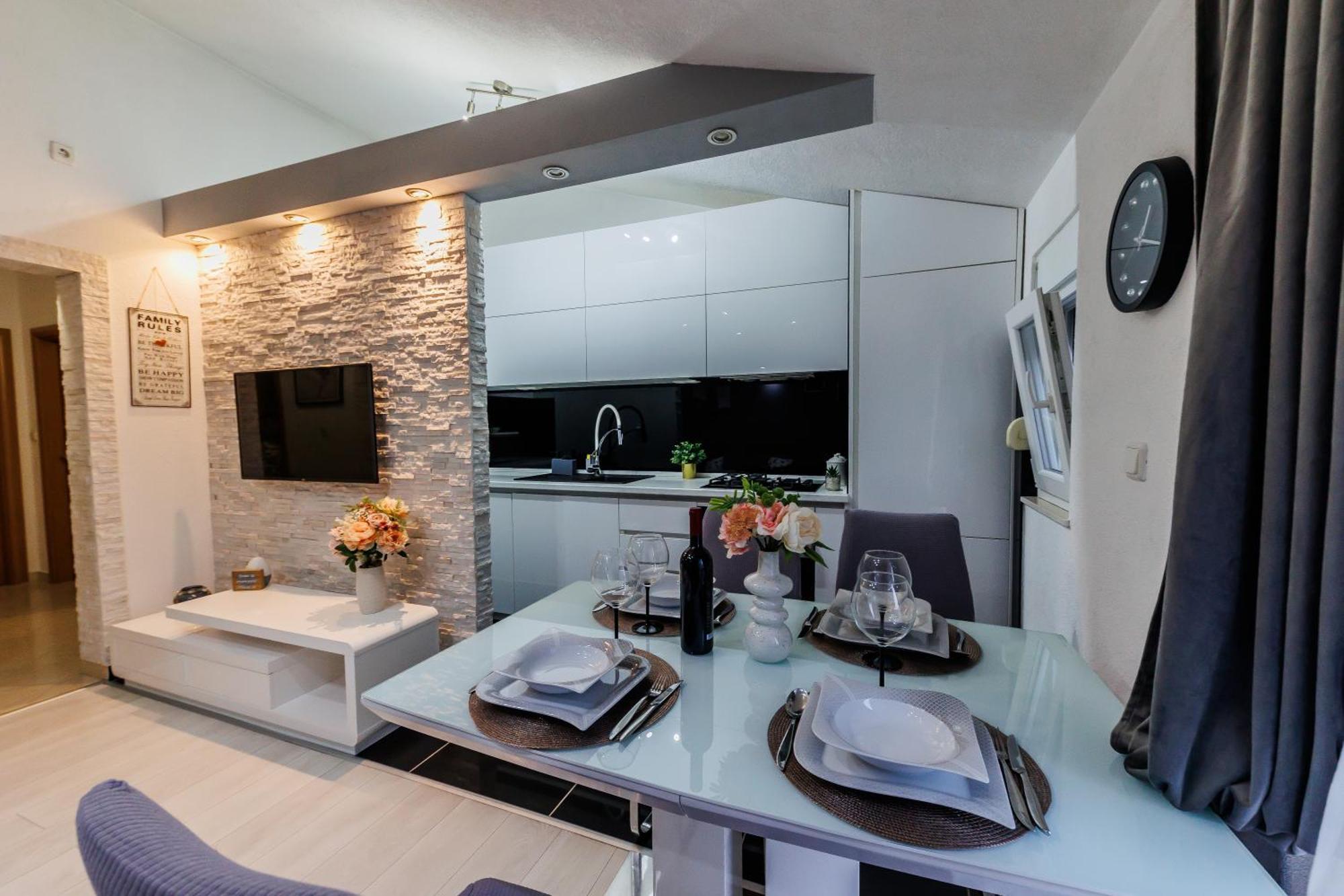 Apartman Marioeta Kastel Stari ภายนอก รูปภาพ